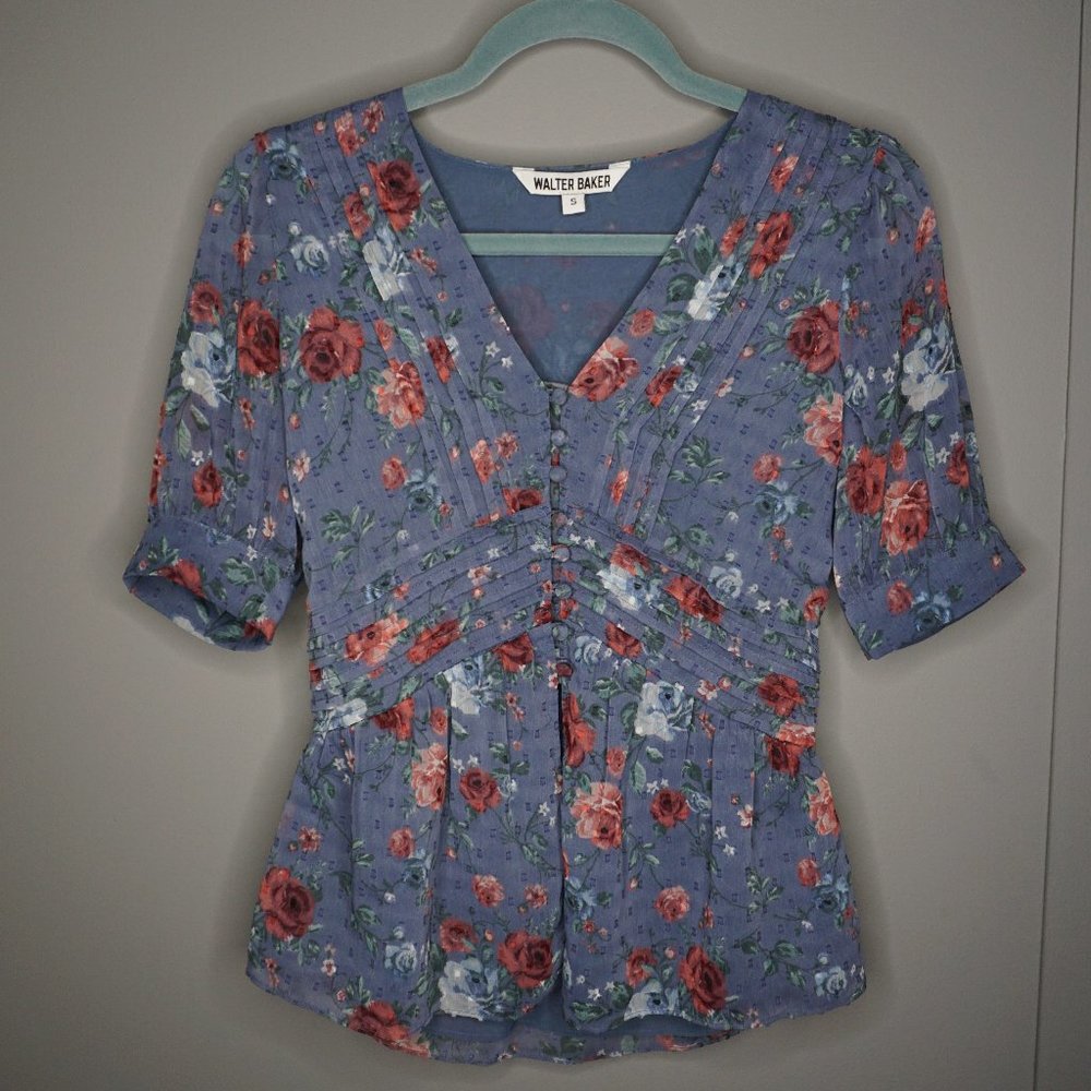 Walter Baker Purple Floral Button Up Peplum Blouse size S Excellent Condition